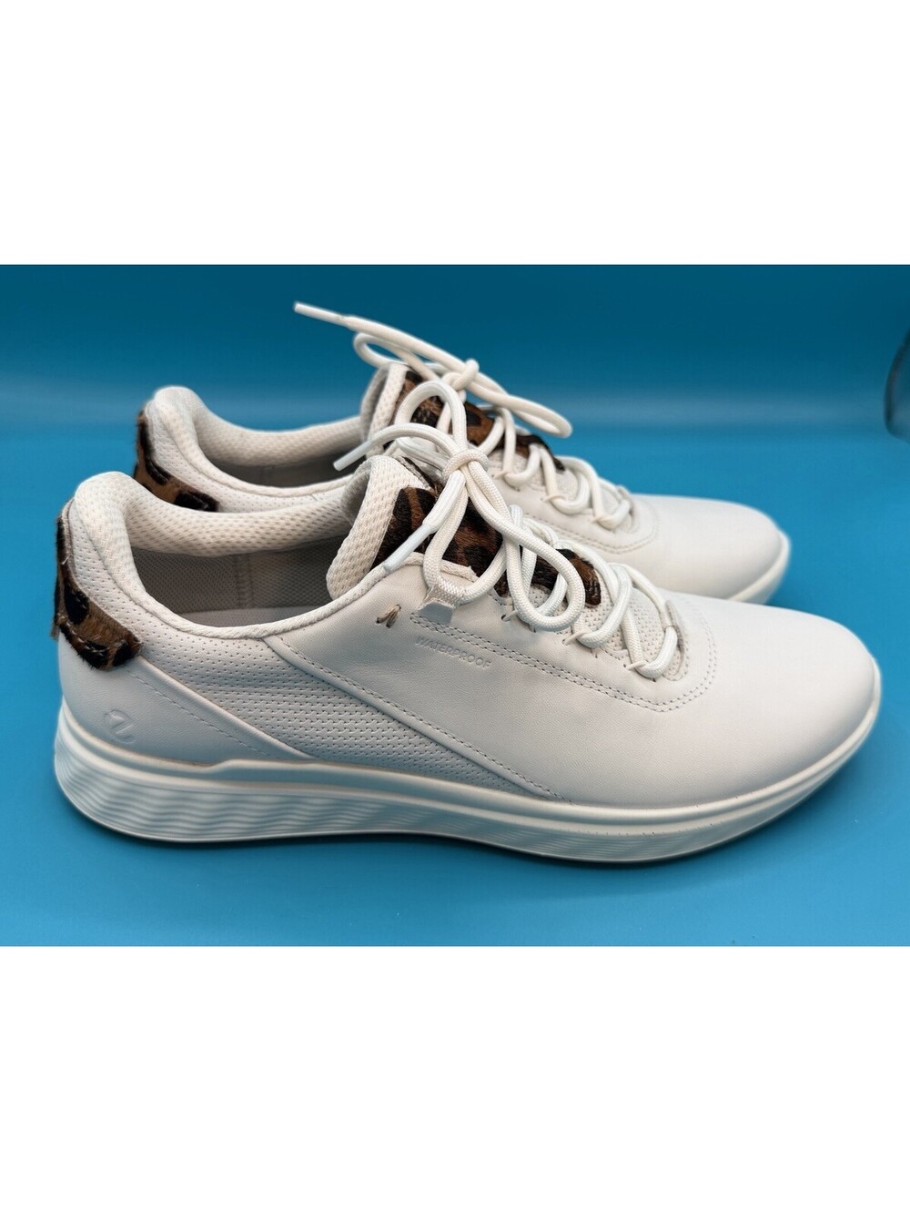 Ecco S Casual Waterproof White Leather Cheetah Detail Golf Shoes Size 10/ 10.5